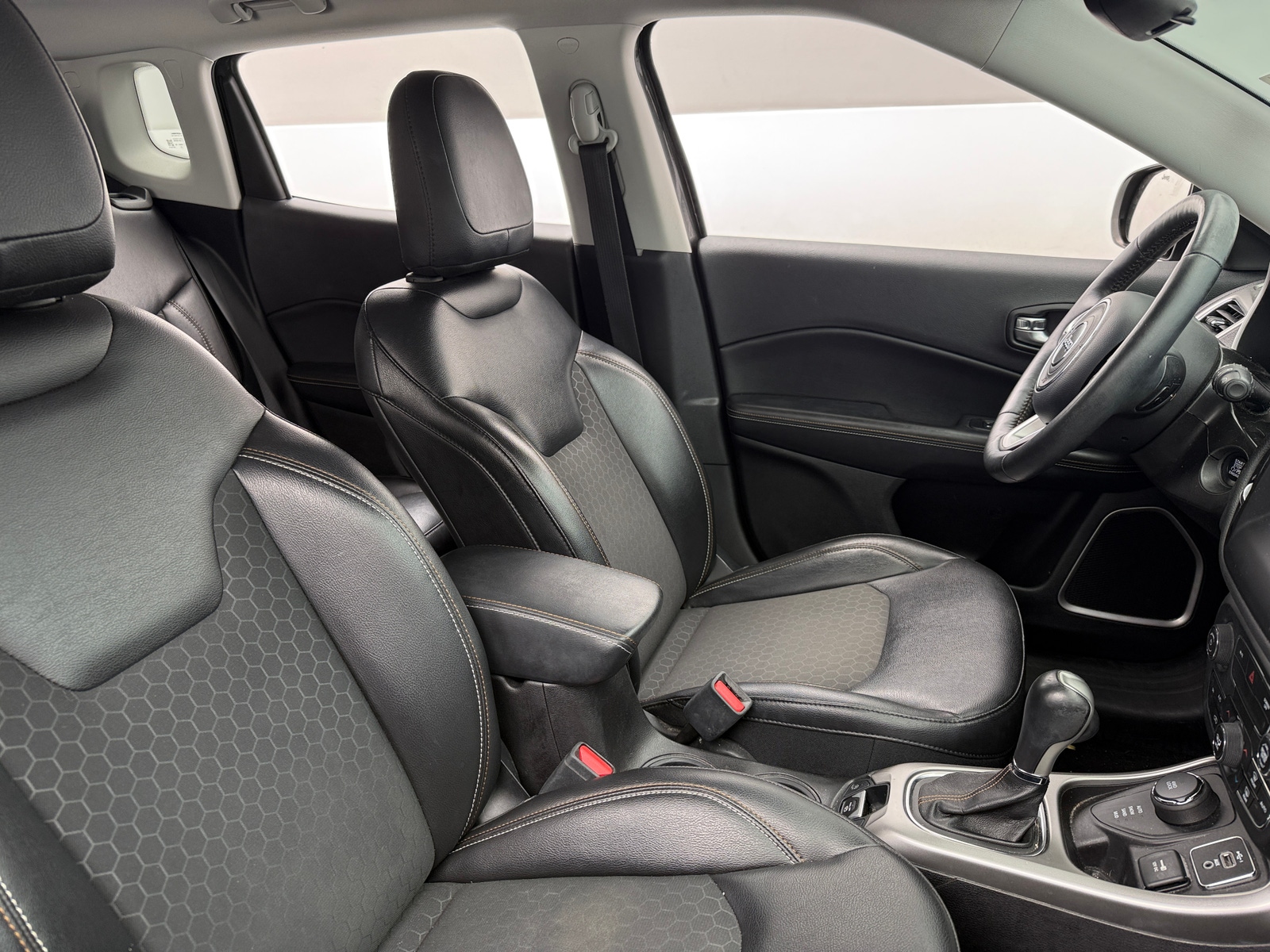 Thumbnail: 2019 Jeep Compass - 2