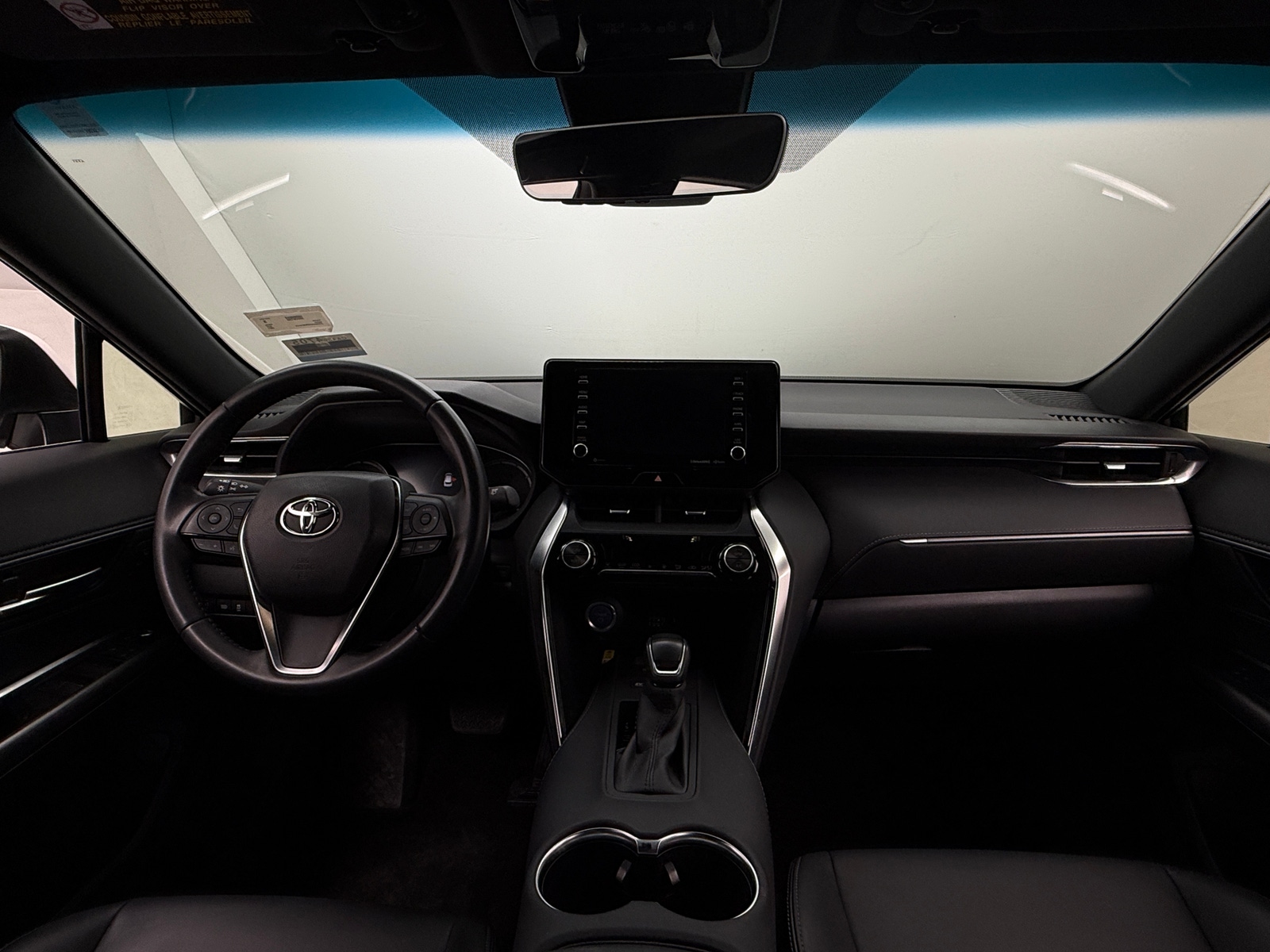 Thumbnail: 2021 Toyota Venza - 3