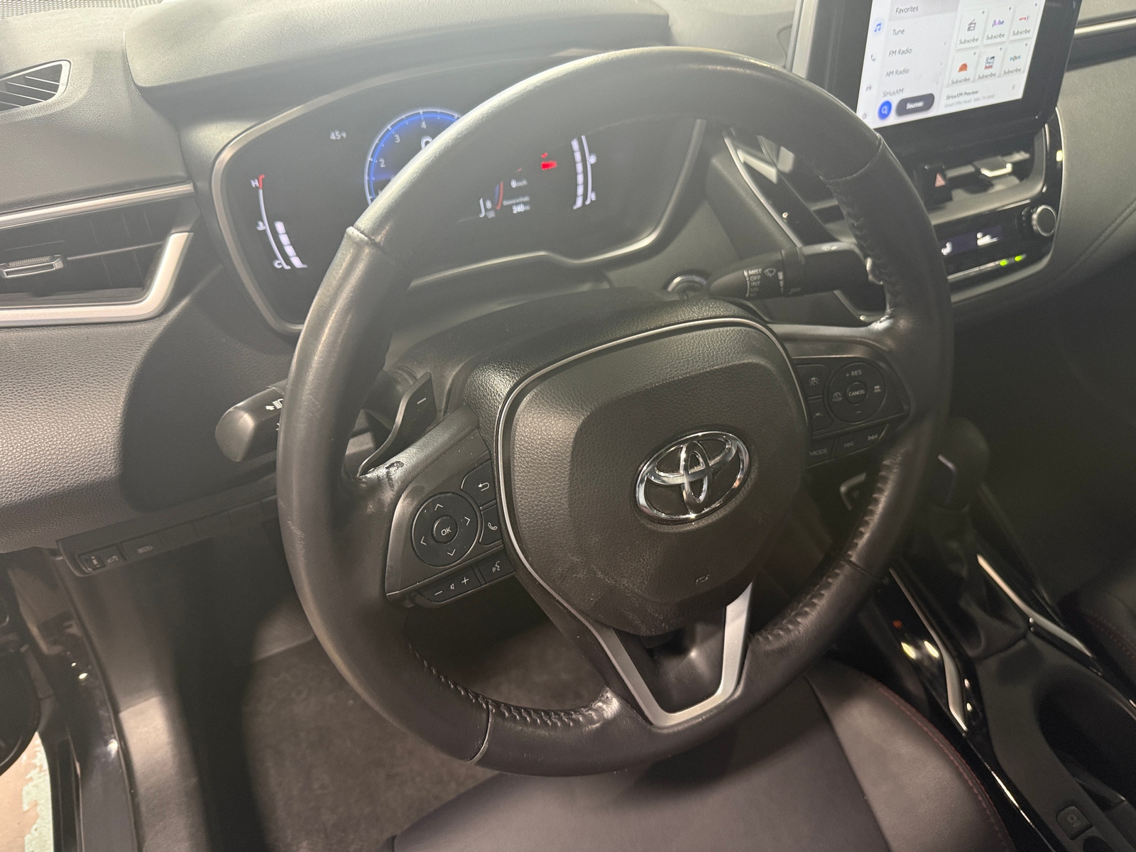 Thumbnail: 2024 Toyota Corolla - 4