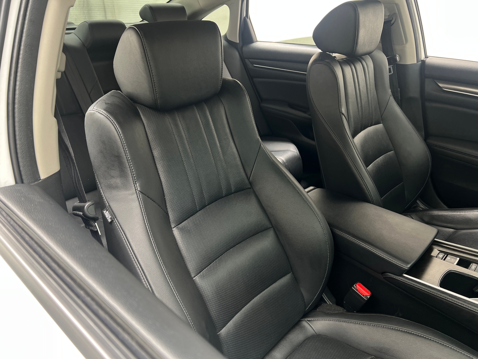 Thumbnail: 2022 Honda Accord - 2