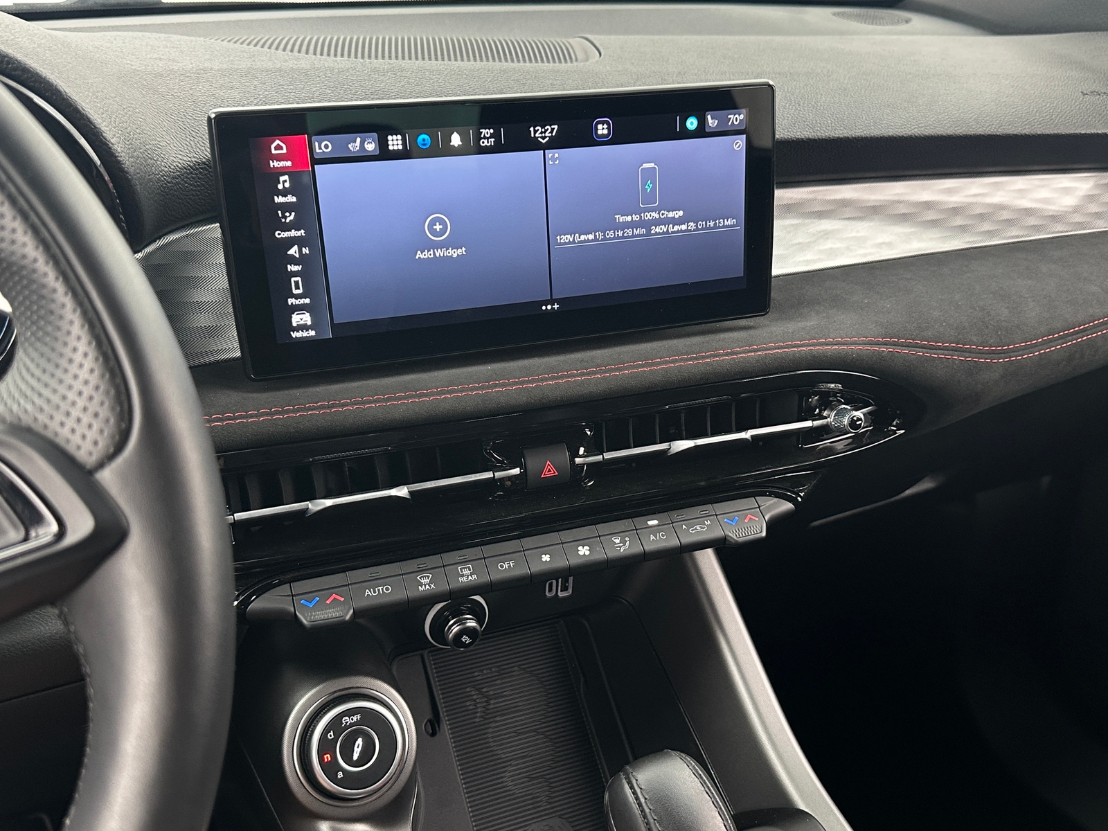 Thumbnail: 2024 Alfa Romeo Tonale - 4