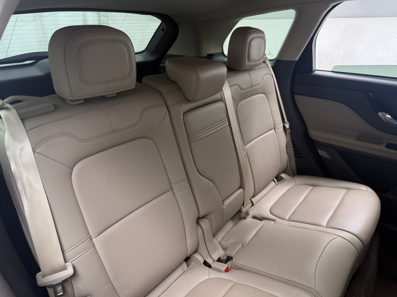 Thumbnail: 2022 Lincoln Corsair - 5