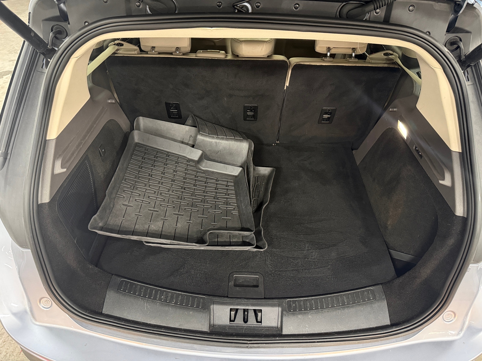 Thumbnail: 2022 Lincoln Corsair - 6