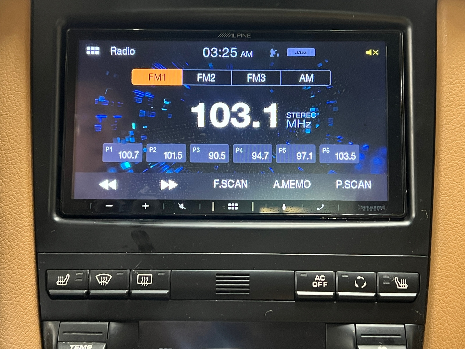 Thumbnail: 2011 Porsche Cayman - 2