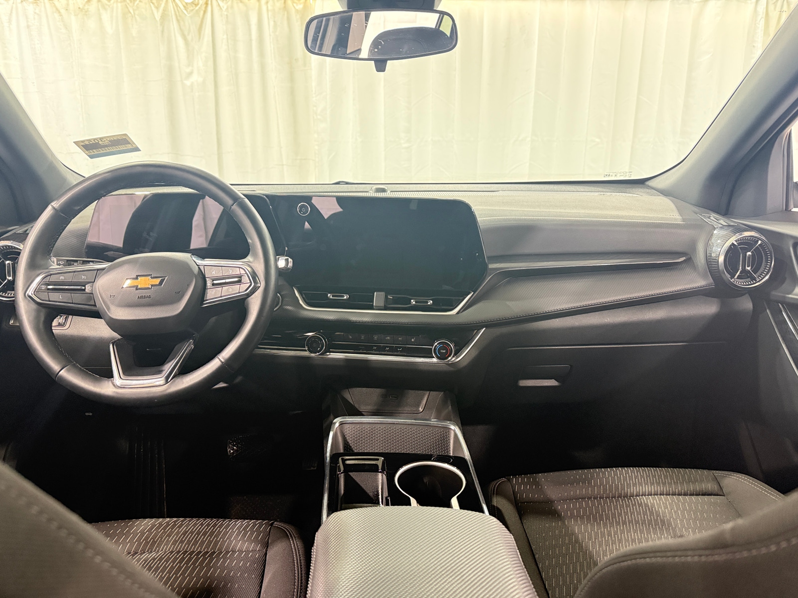 Thumbnail: 2025 Chevrolet Equinox - 2