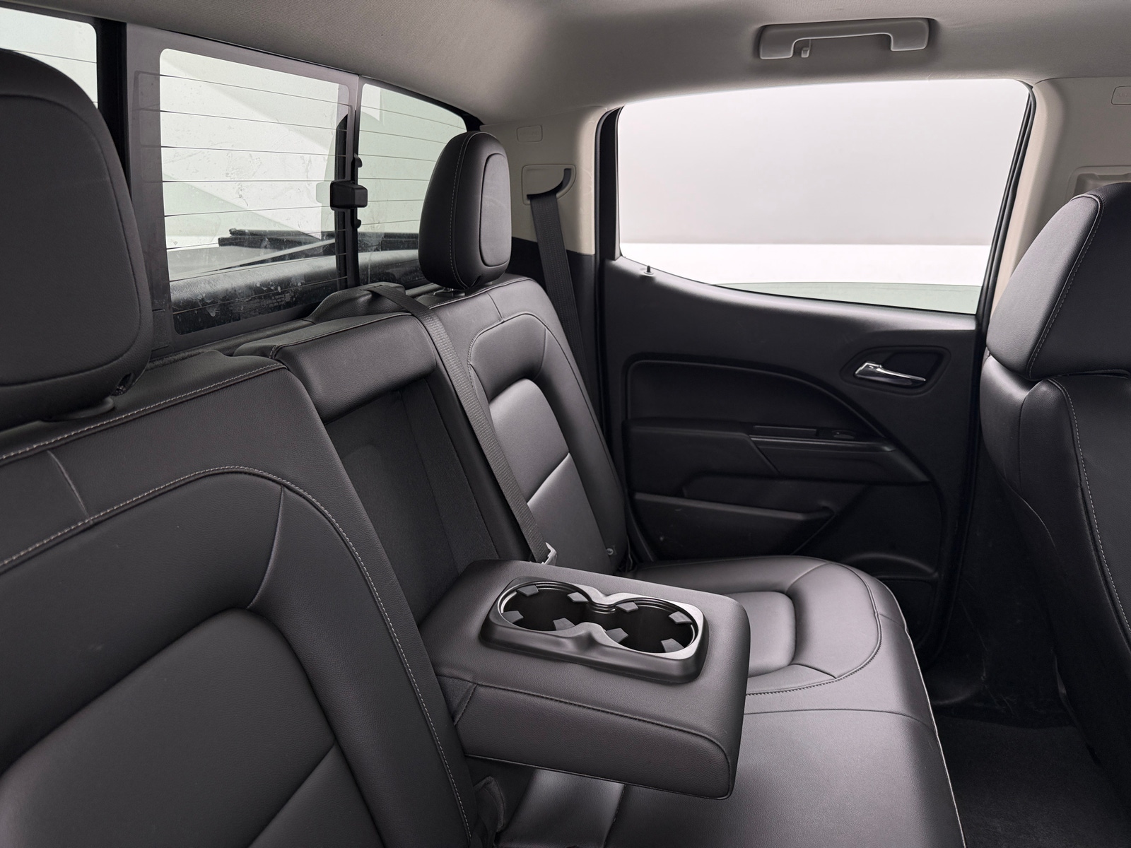 Thumbnail: 2022 Chevrolet Colorado - 5