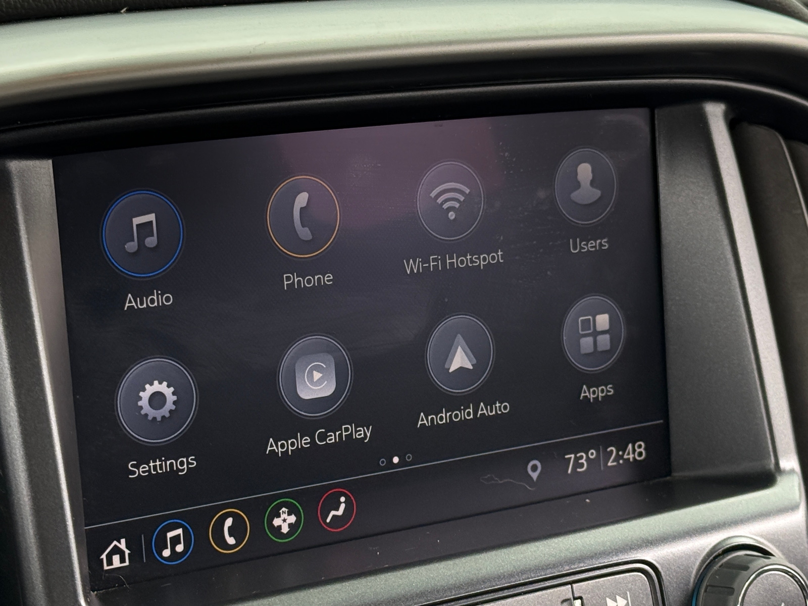 Thumbnail: 2022 Chevrolet Colorado - 3