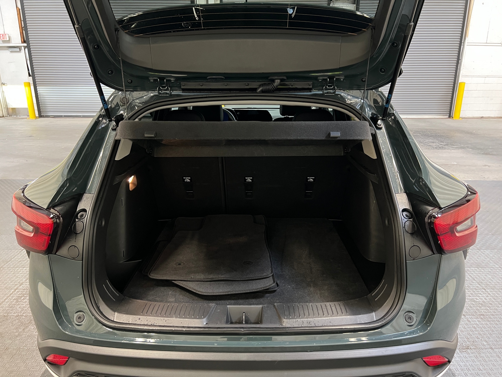 Thumbnail: 2025 Chevrolet Trax - 7