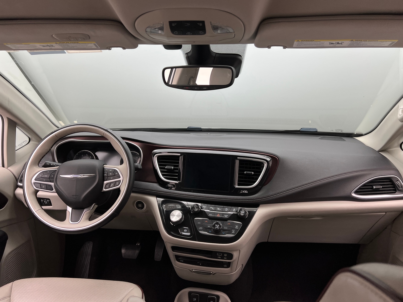 Thumbnail: 2018 Chrysler Pacifica - 2