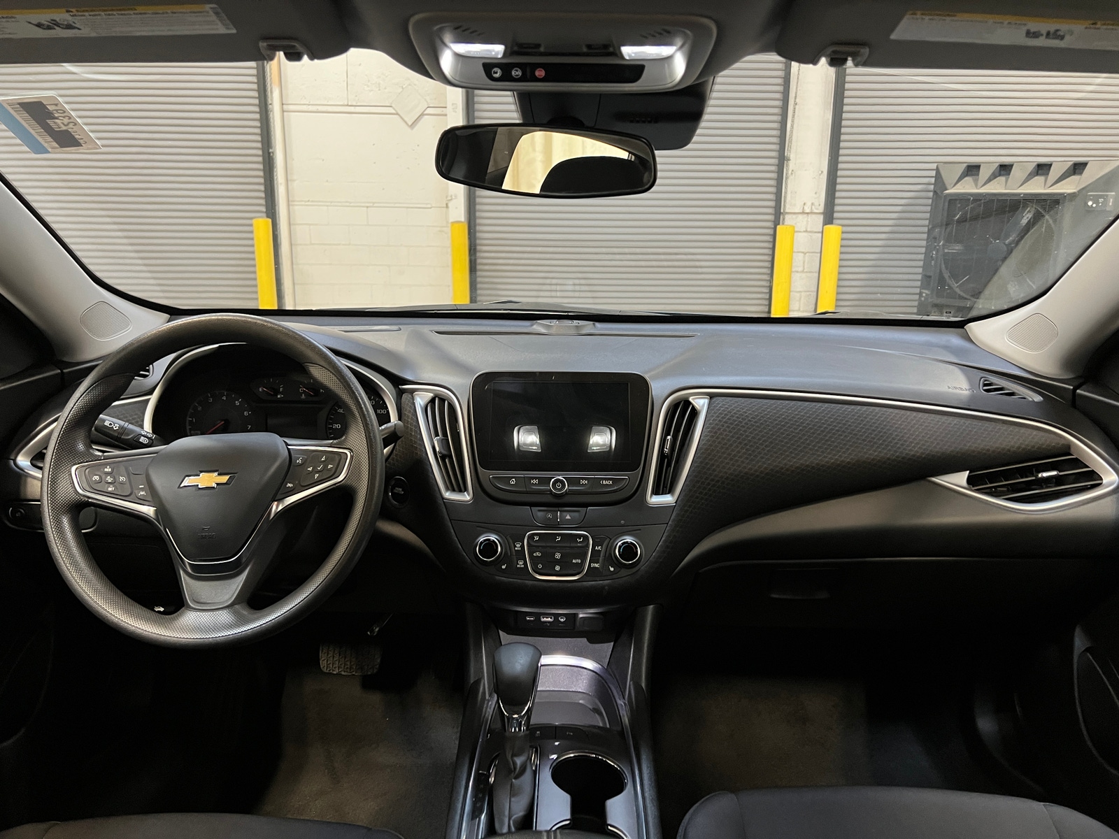 Thumbnail: 2024 Chevrolet Malibu - 3