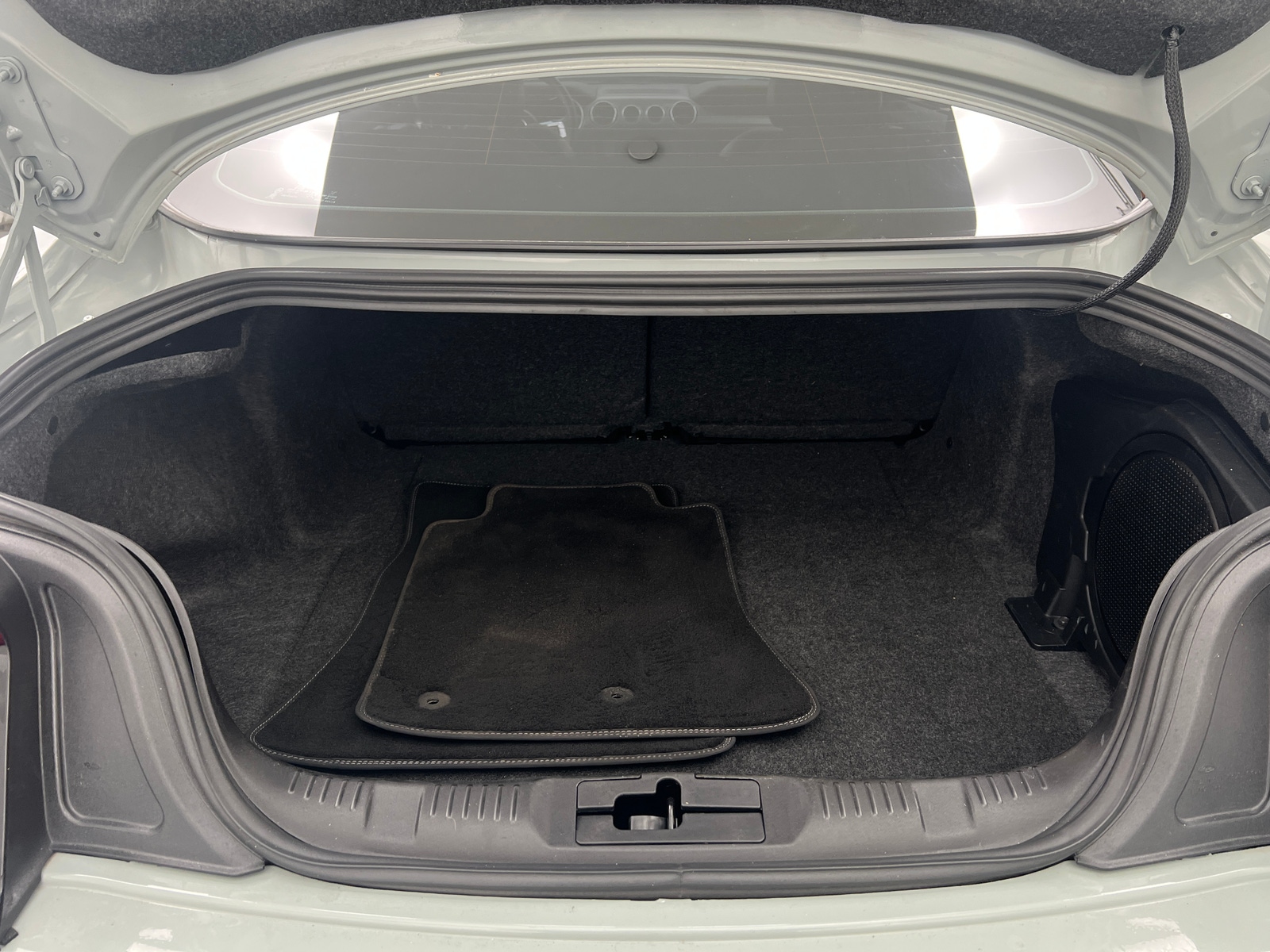 Thumbnail: 2022 Ford Mustang - 4