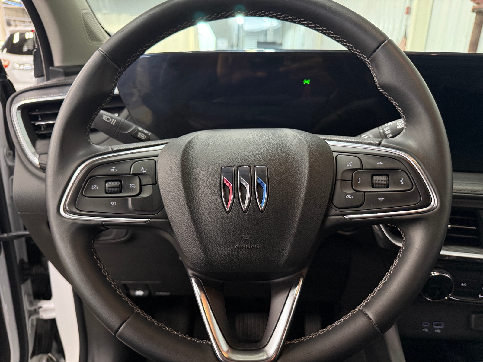 Thumbnail: 2025 Buick Encore GX - 4