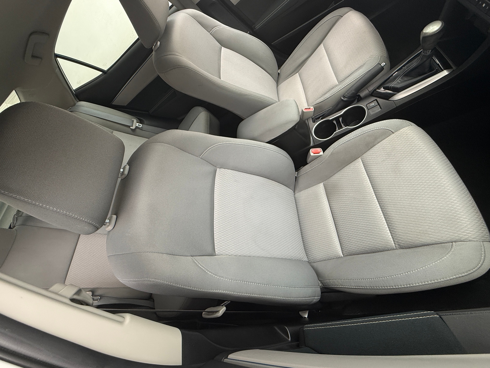 Thumbnail: 2014 Toyota Corolla - 2