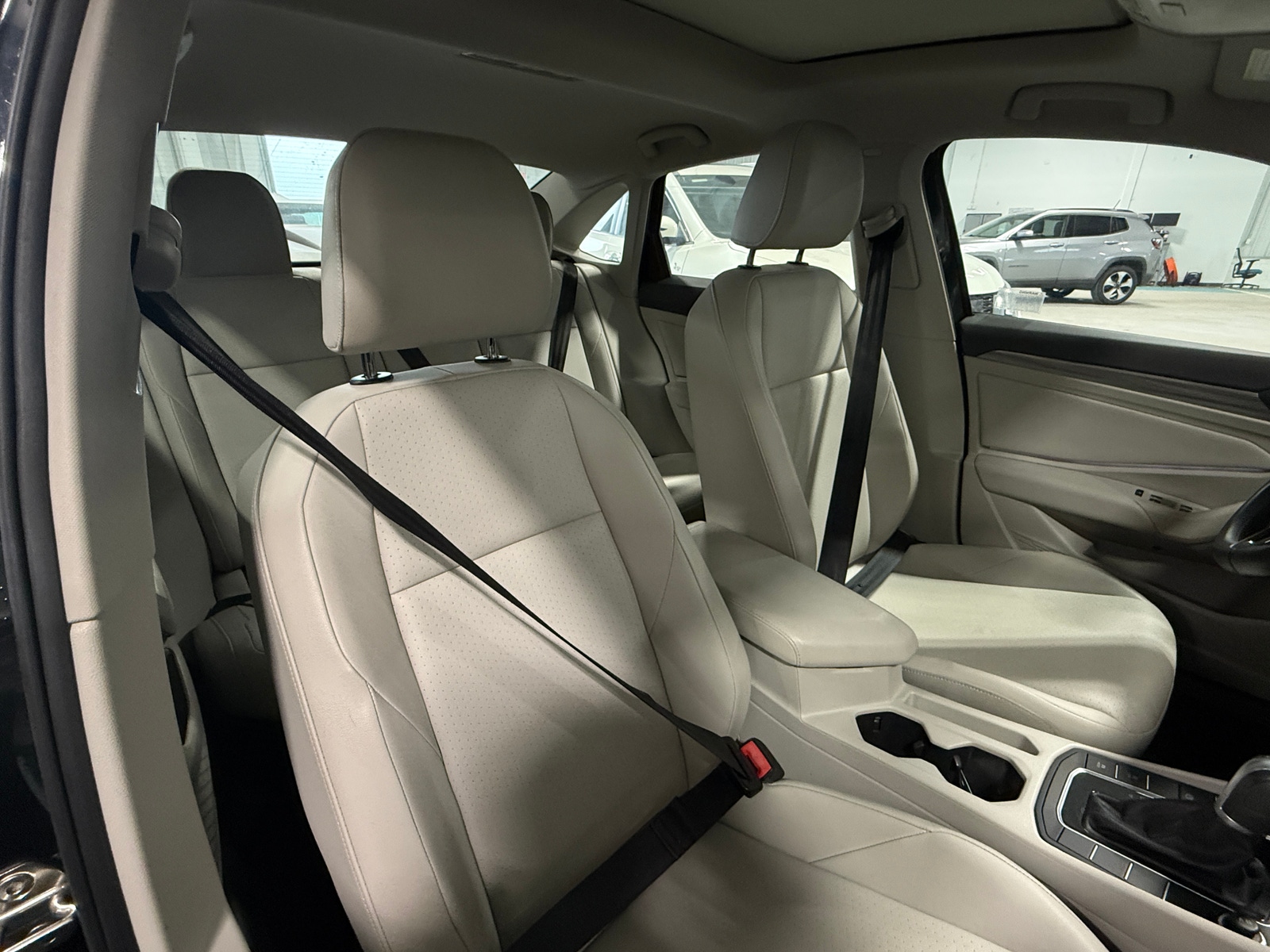 Thumbnail: 2019 Volkswagen Jetta - 2