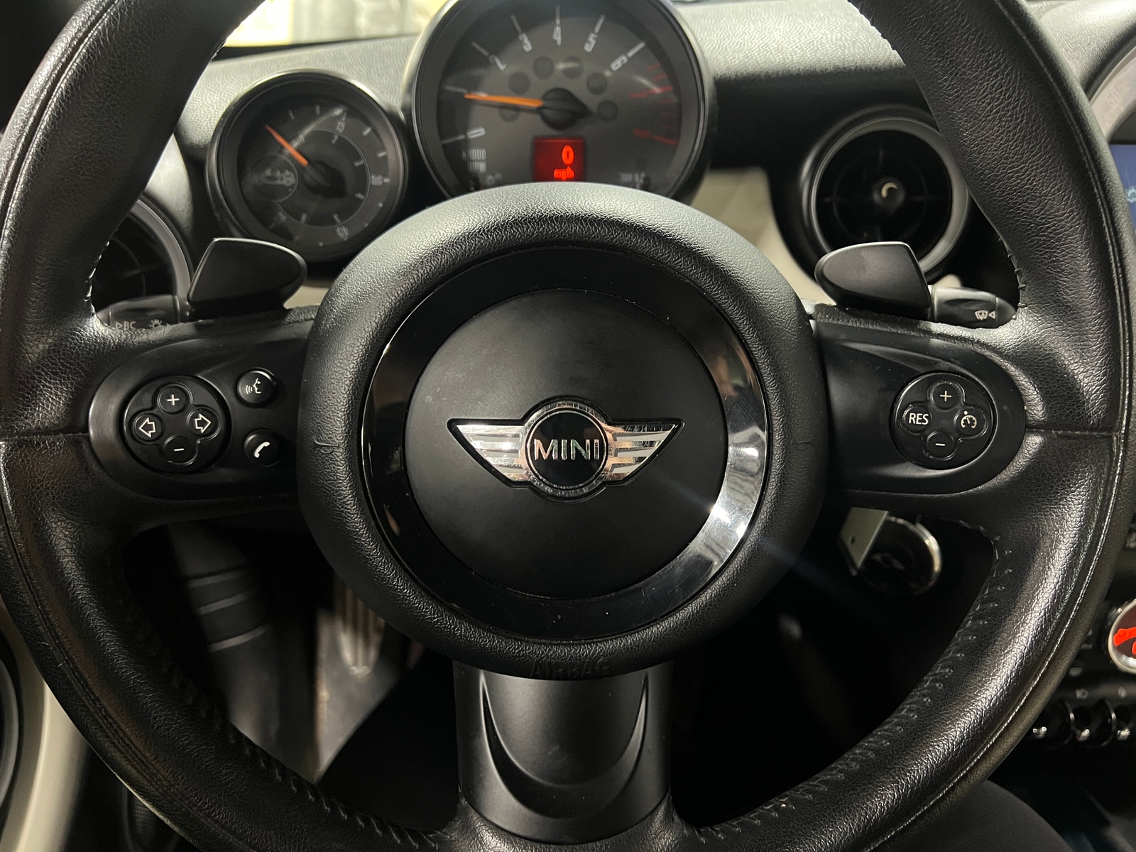 Thumbnail: 2015 MINI Cooper Roadster - 5