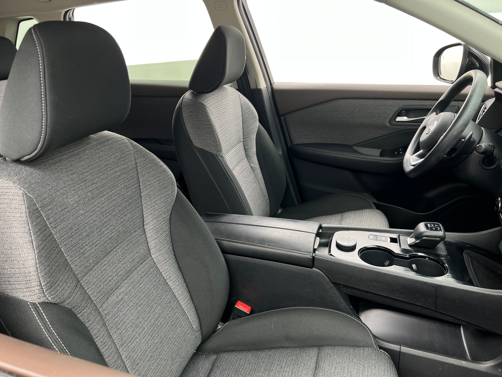 Thumbnail: 2022 Nissan Rogue - 2