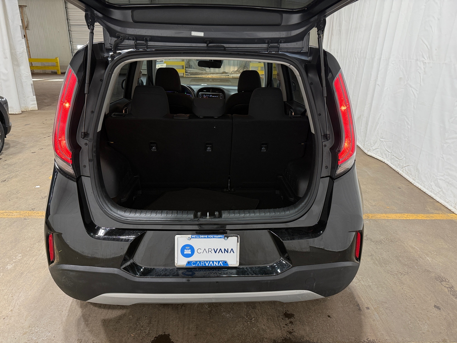 Thumbnail: 2023 Kia Soul - 7