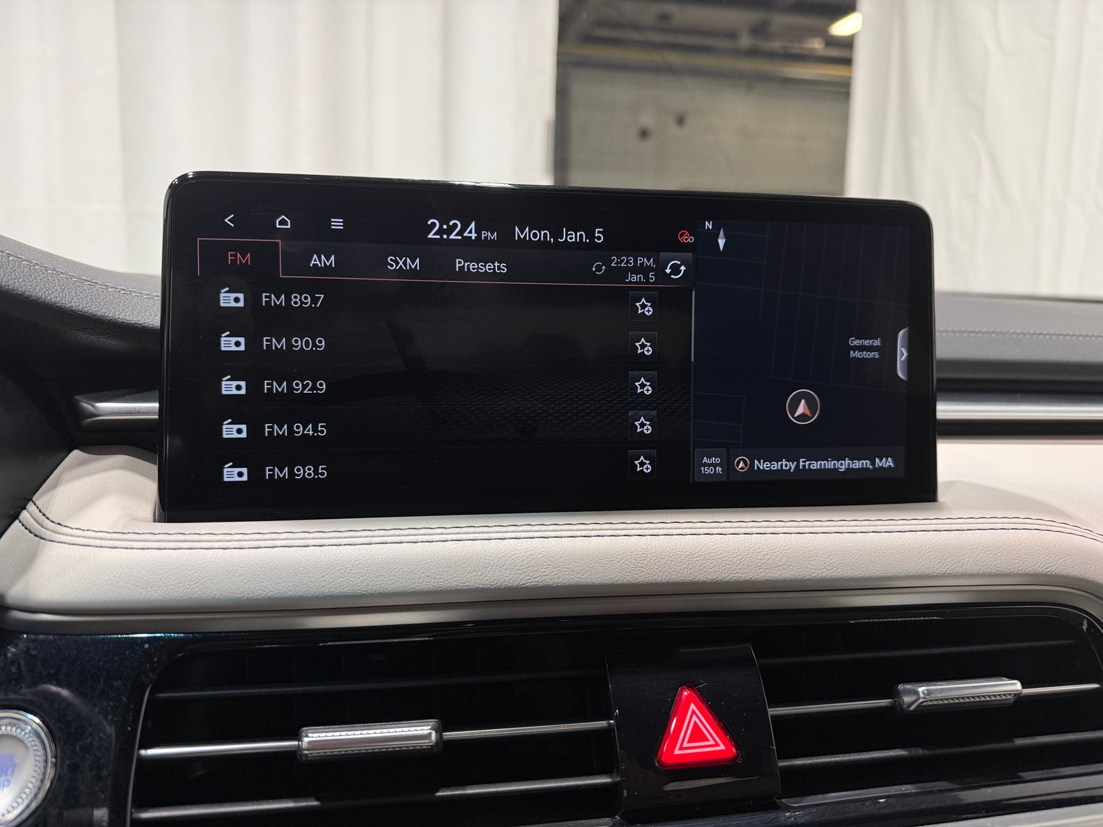 Thumbnail: 2025 Genesis G70 - 3