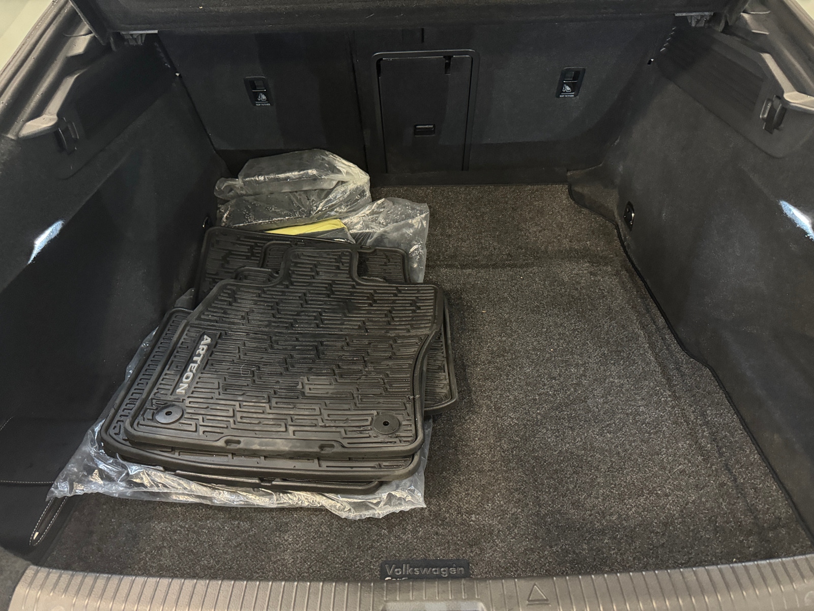 Thumbnail: 2021 Volkswagen Arteon - 6