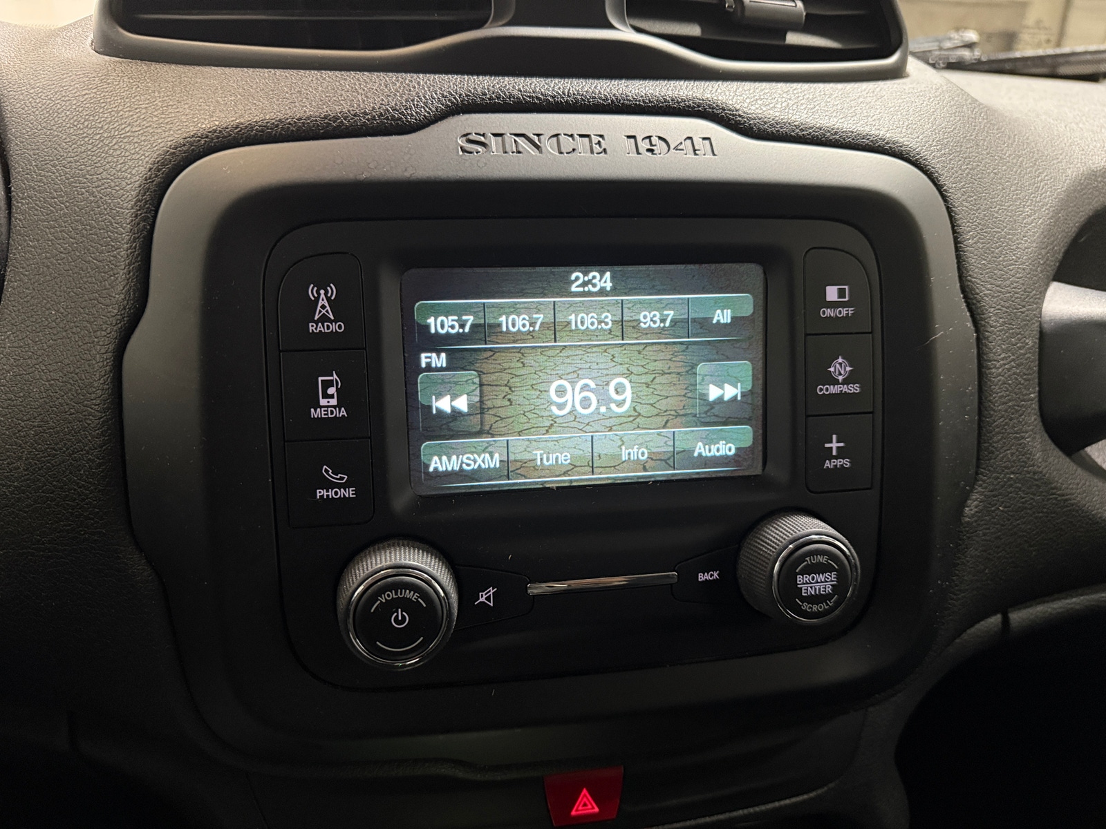 Thumbnail: 2017 Jeep Renegade - 4