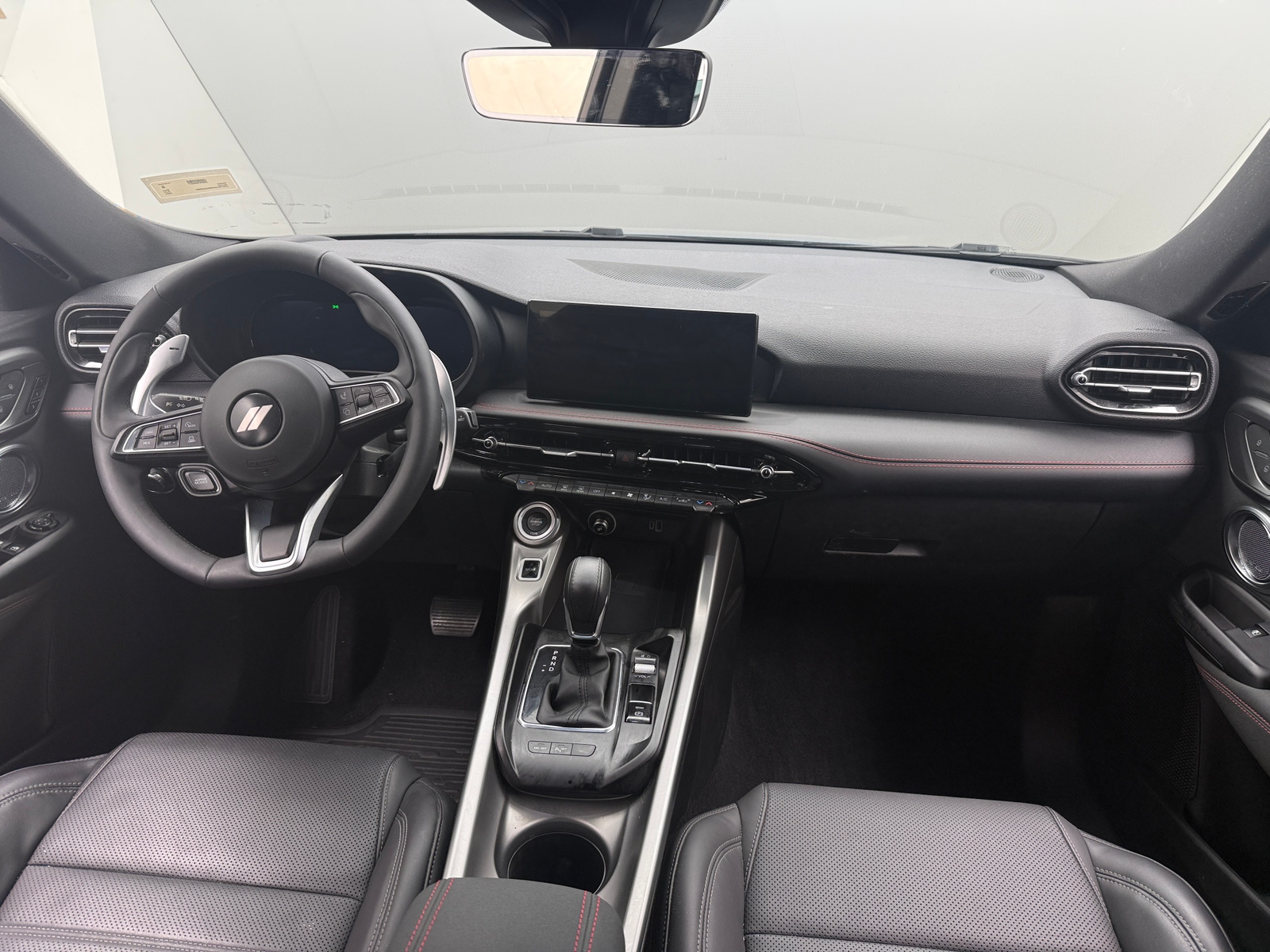 Thumbnail: 2024 Dodge Hornet - 2