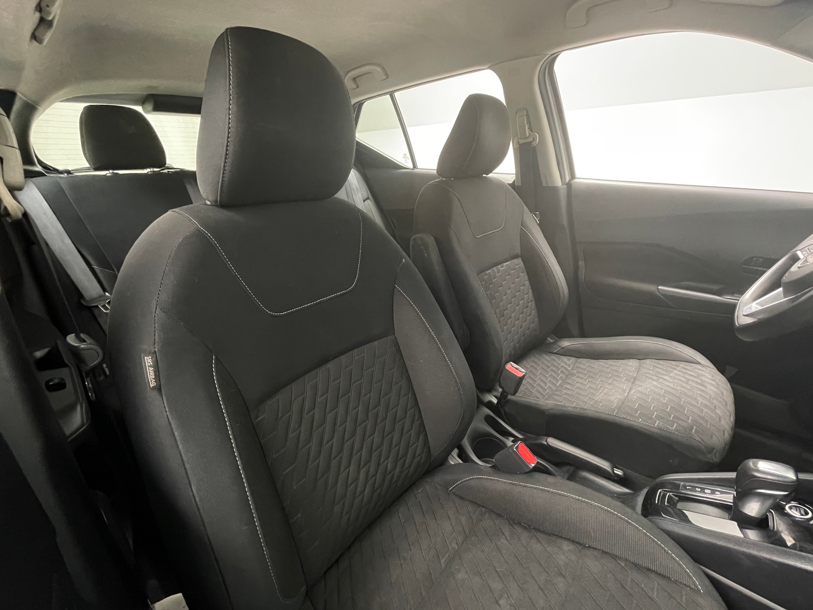 Thumbnail: 2022 Nissan Kicks - 2