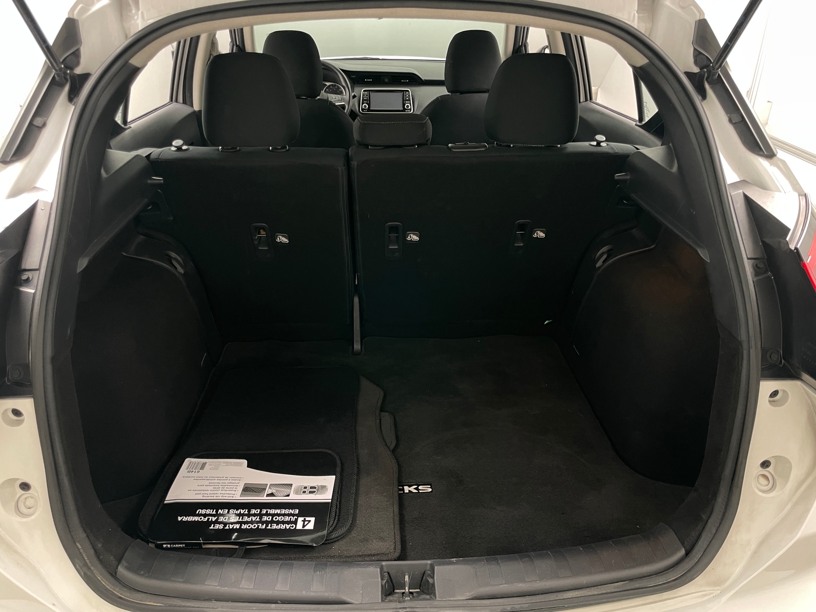 Thumbnail: 2022 Nissan Kicks - 7