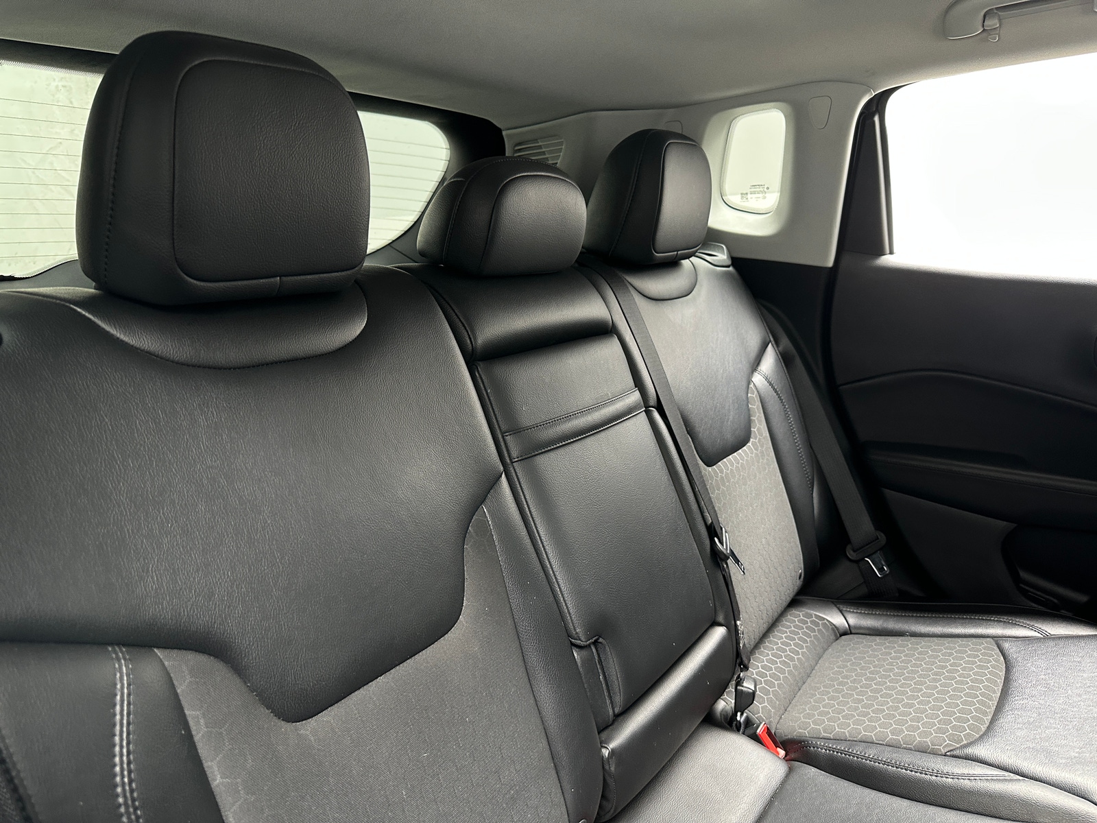 Thumbnail: 2018 Jeep Compass - 6