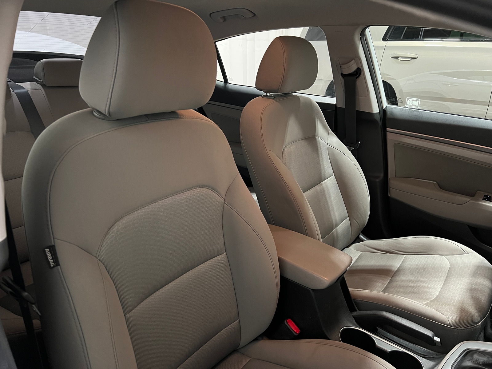 Thumbnail: 2017 Hyundai Elantra - 2