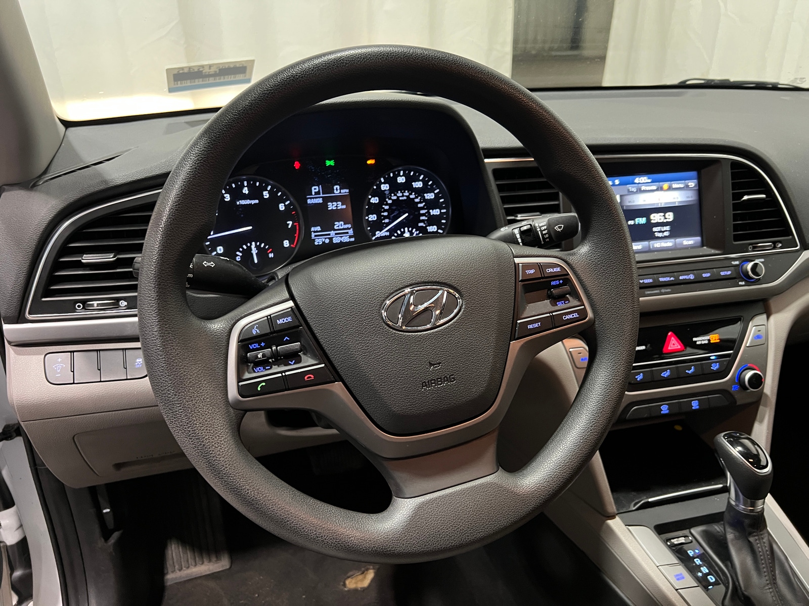 Thumbnail: 2017 Hyundai Elantra - 5