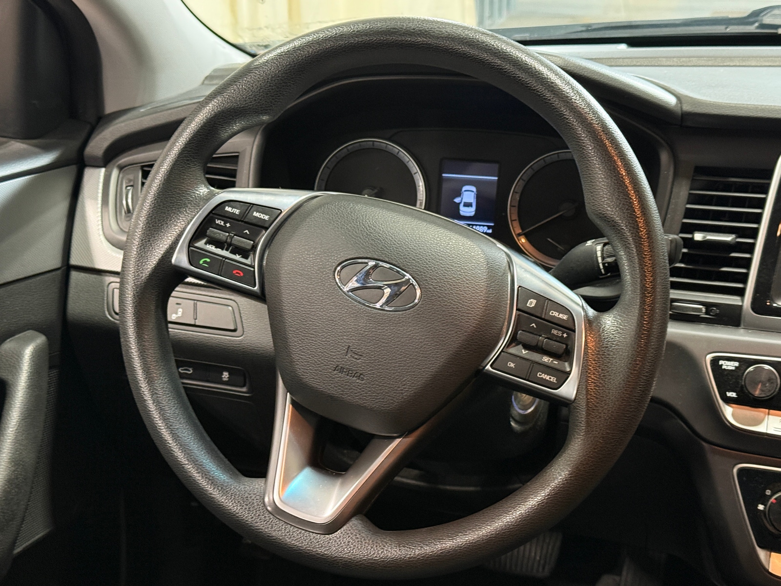 Thumbnail: 2018 Hyundai Sonata - 5