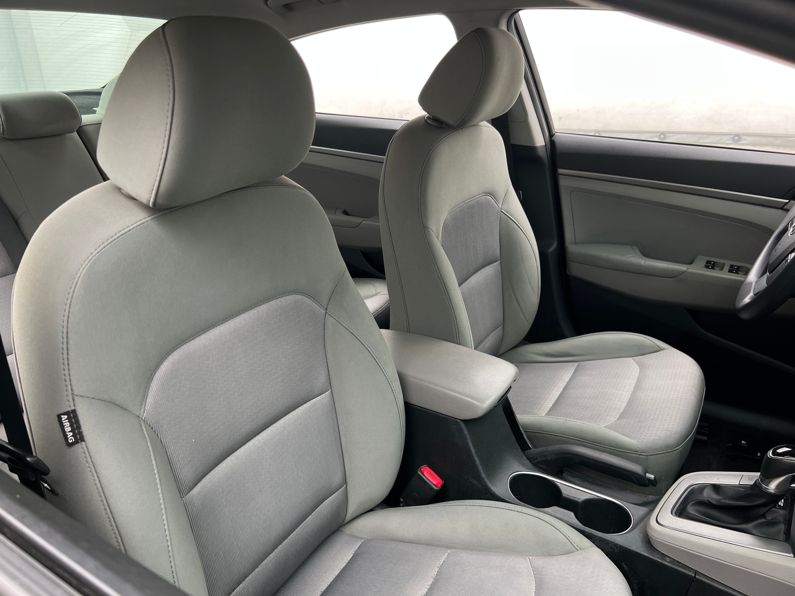 Thumbnail: 2017 Hyundai Elantra - 2