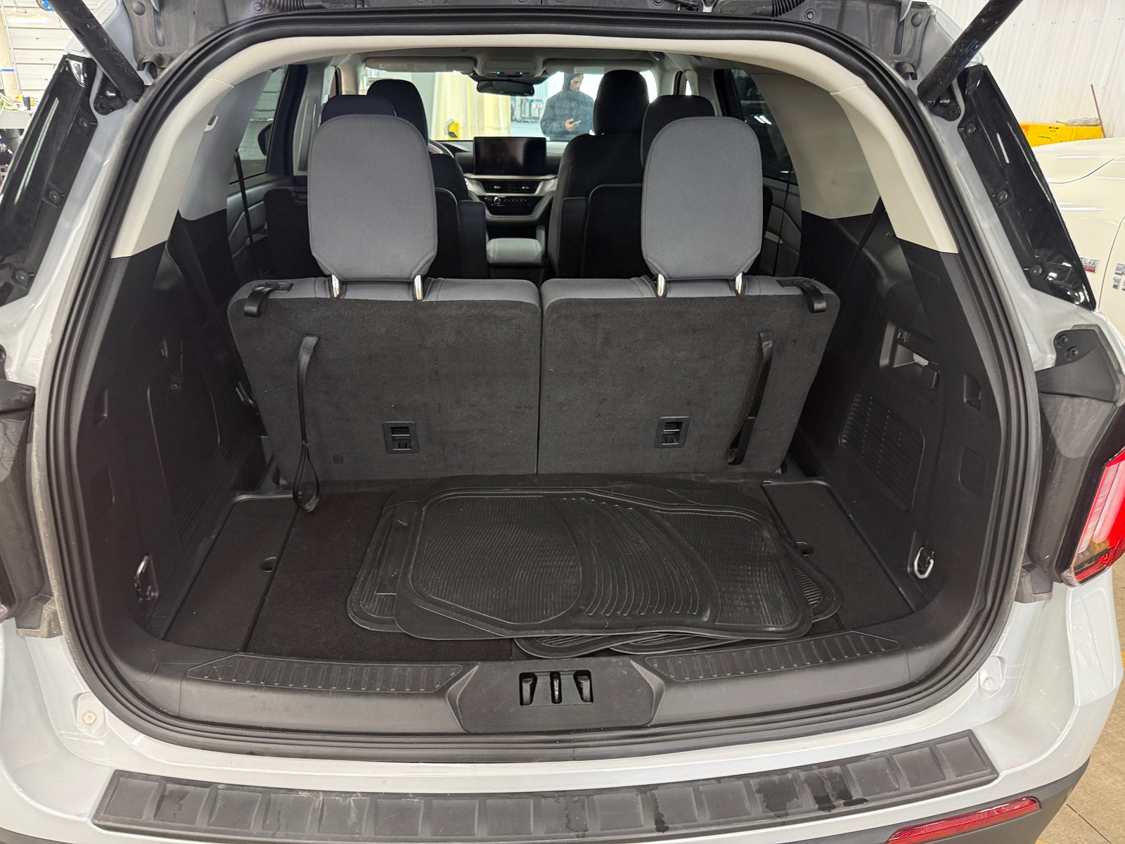 Thumbnail: 2025 Ford Explorer - 7