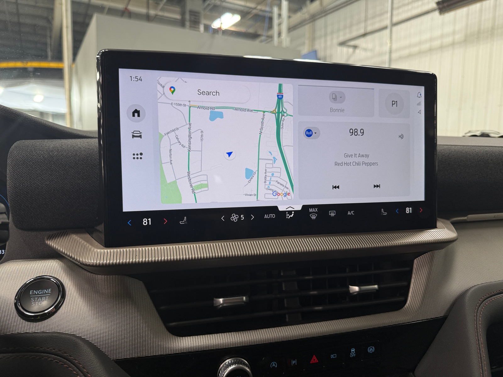 Thumbnail: 2025 Ford Explorer - 4