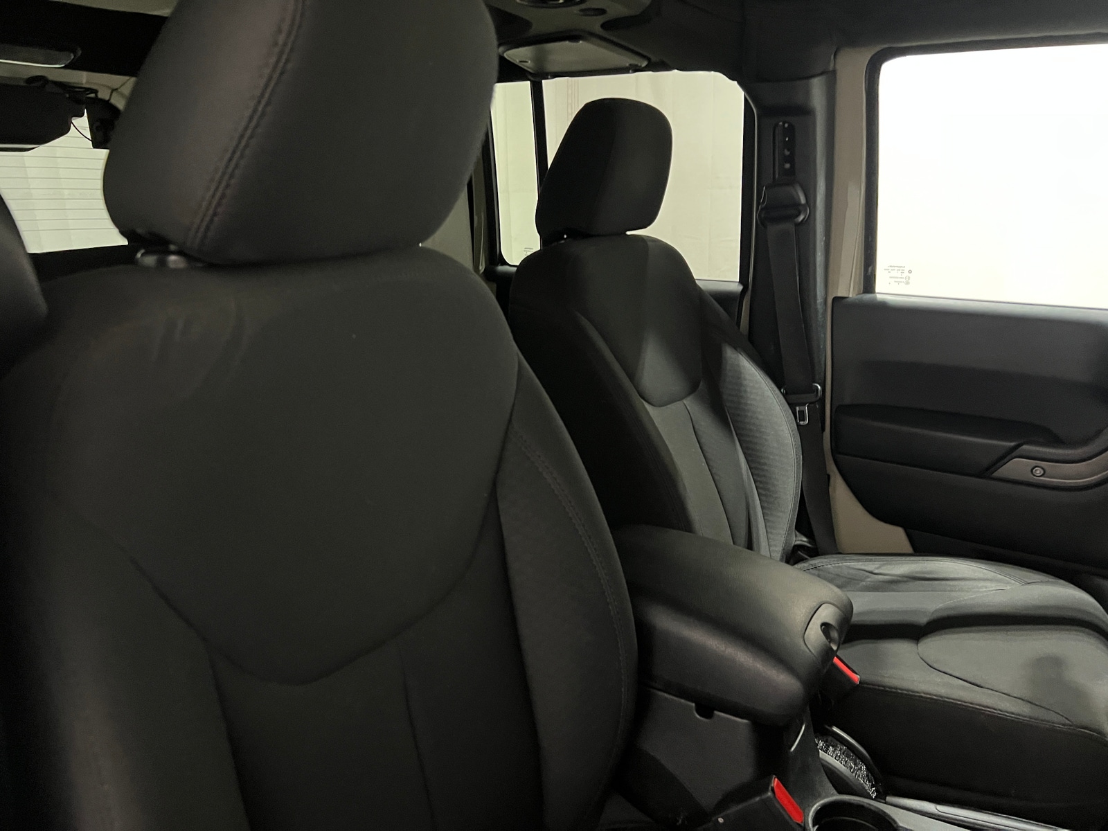 Thumbnail: 2018 Jeep Wrangler - 2