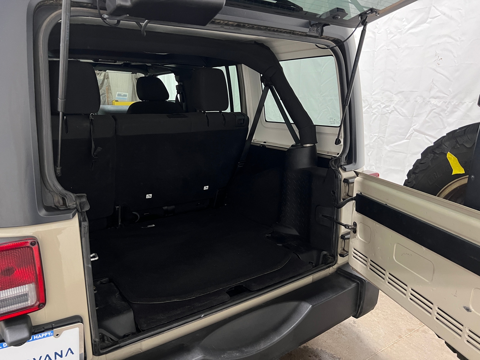 Thumbnail: 2018 Jeep Wrangler - 7