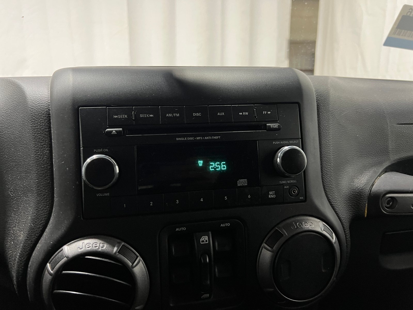 Thumbnail: 2018 Jeep Wrangler - 4