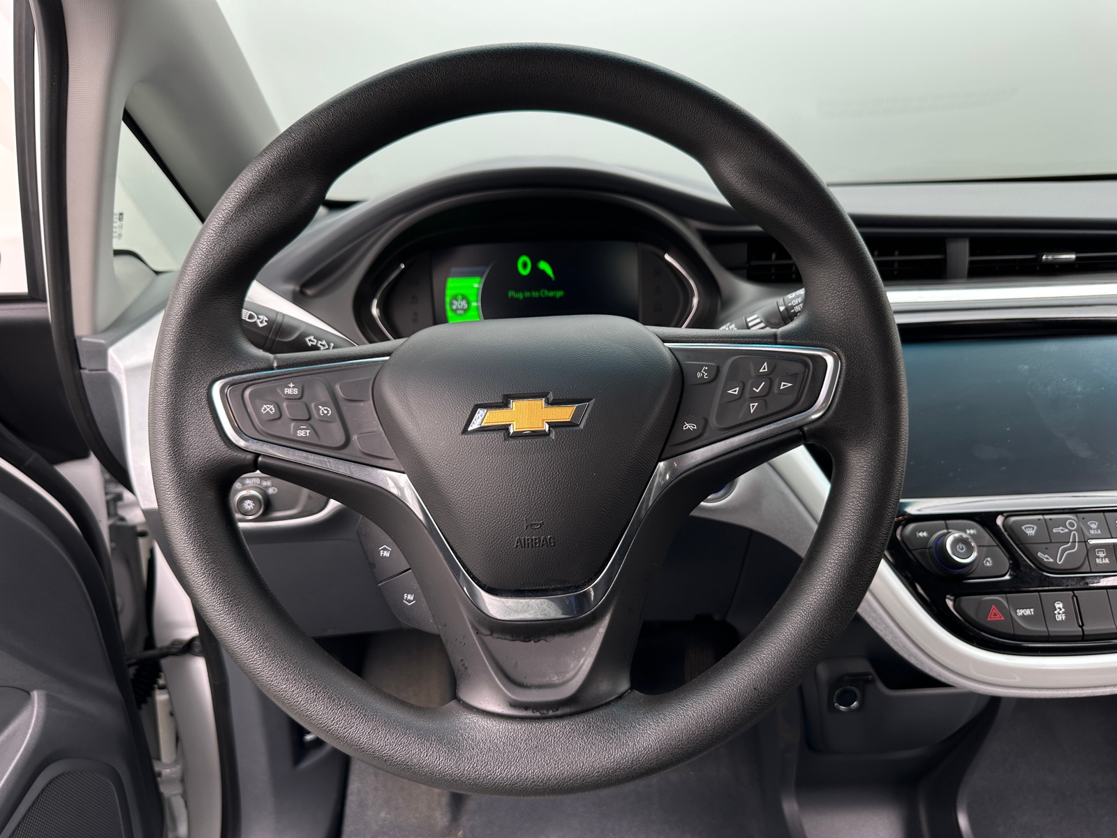 Thumbnail: 2019 Chevrolet Bolt EV - 5