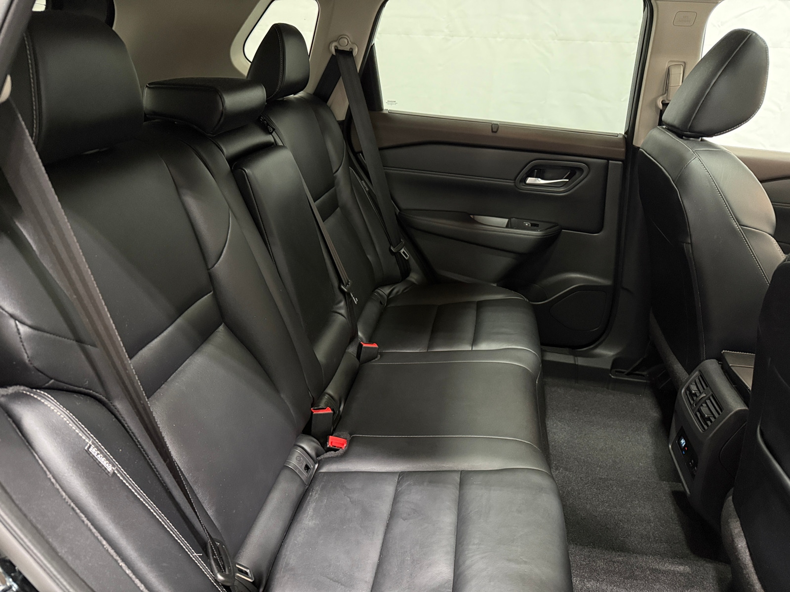 Thumbnail: 2023 Nissan Rogue - 5