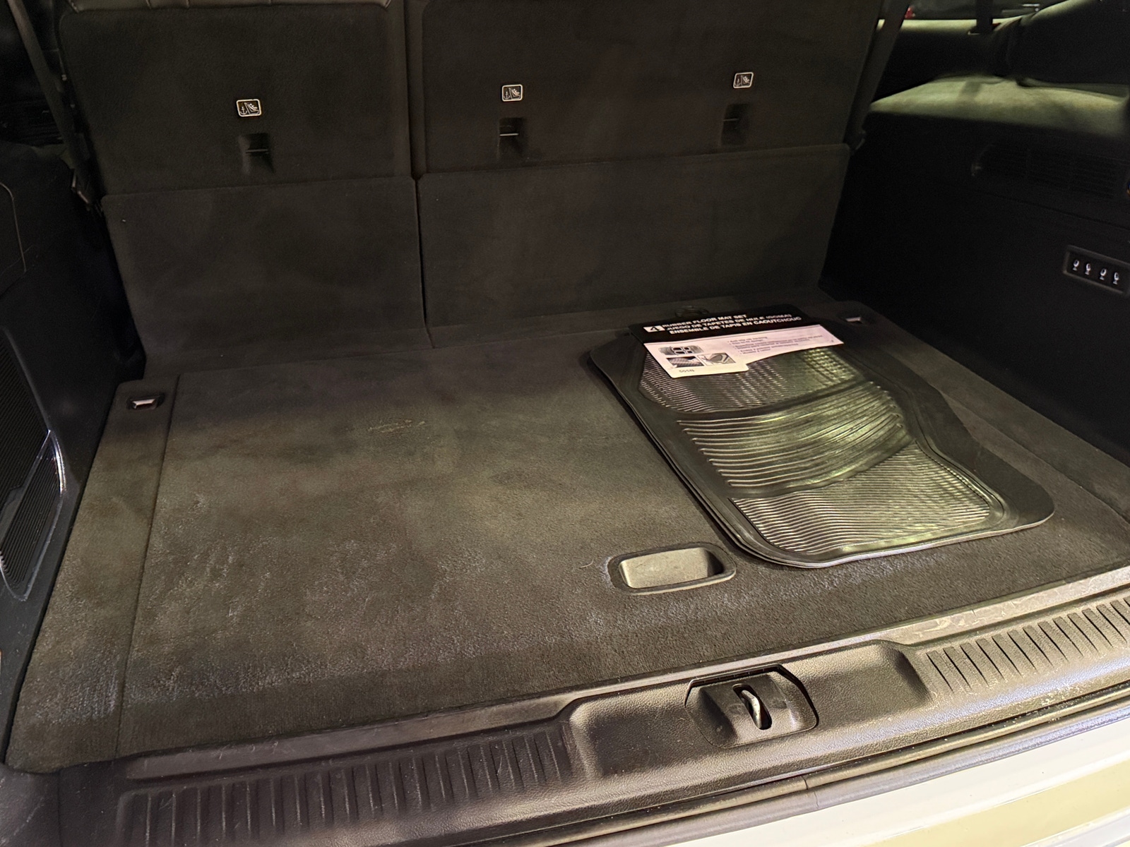 Thumbnail: 2024 Jeep Wagoneer - 6