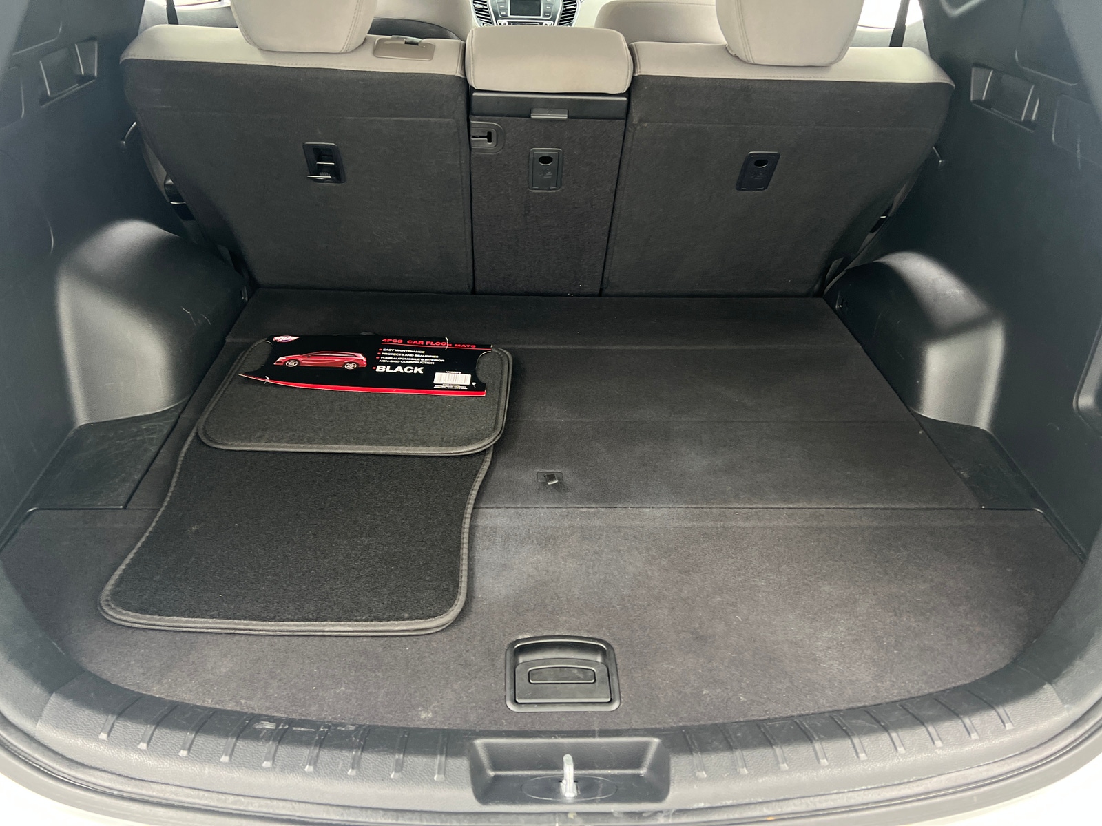 Thumbnail: 2018 Hyundai Santa Fe - 7