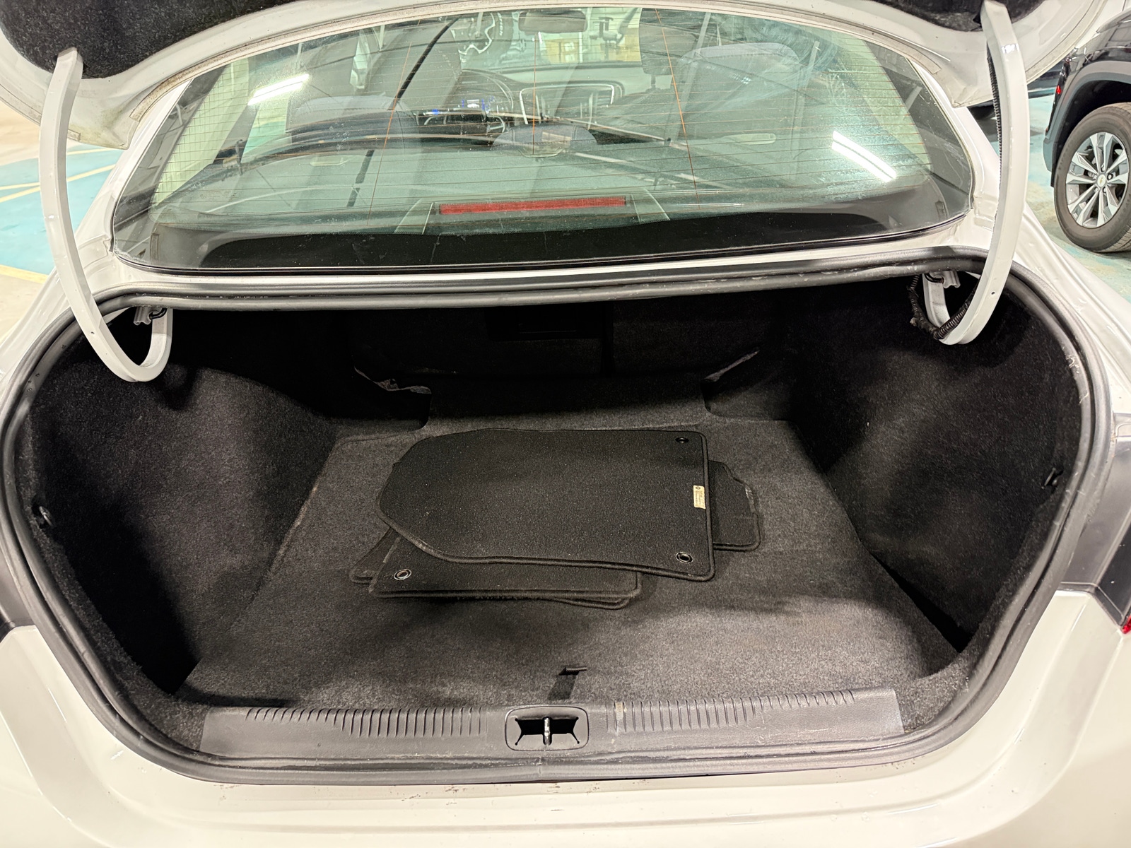 Thumbnail: 2015 Chrysler 200 - 7