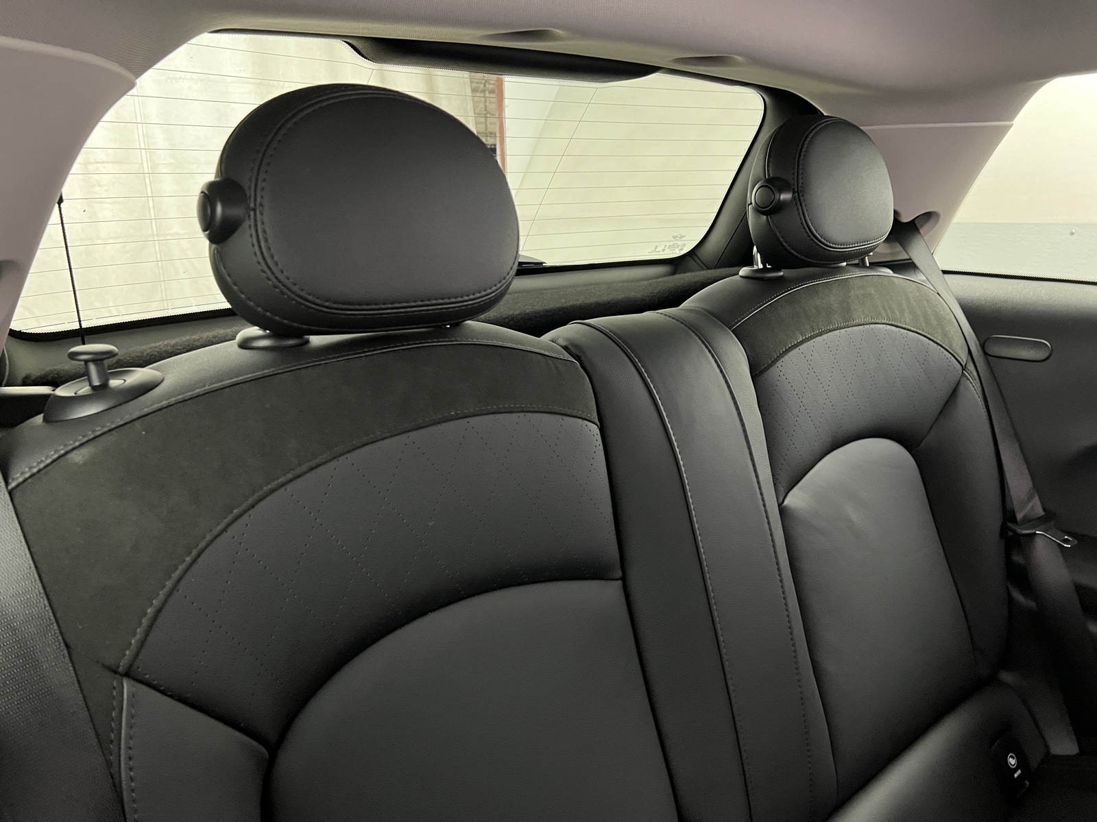 Thumbnail: 2024 MINI Cooper Hardtop - 4