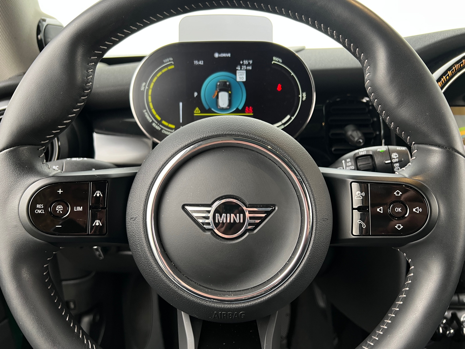 Thumbnail: 2024 MINI Cooper Hardtop - 3