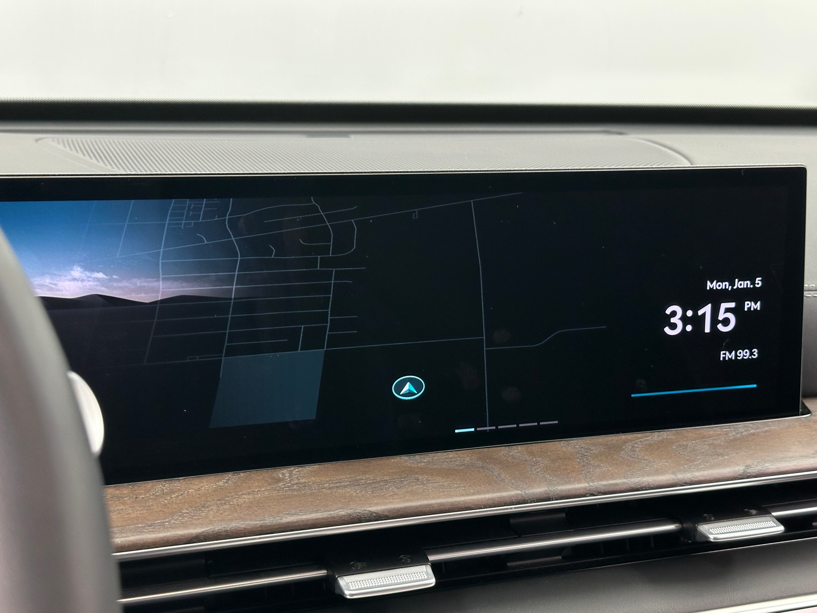 Thumbnail: 2025 Genesis GV80 - 3