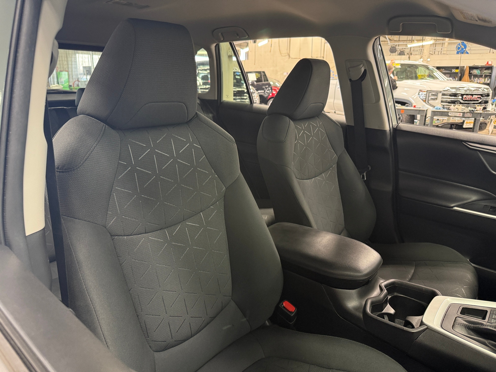 Thumbnail: 2021 Toyota RAV4 - 2