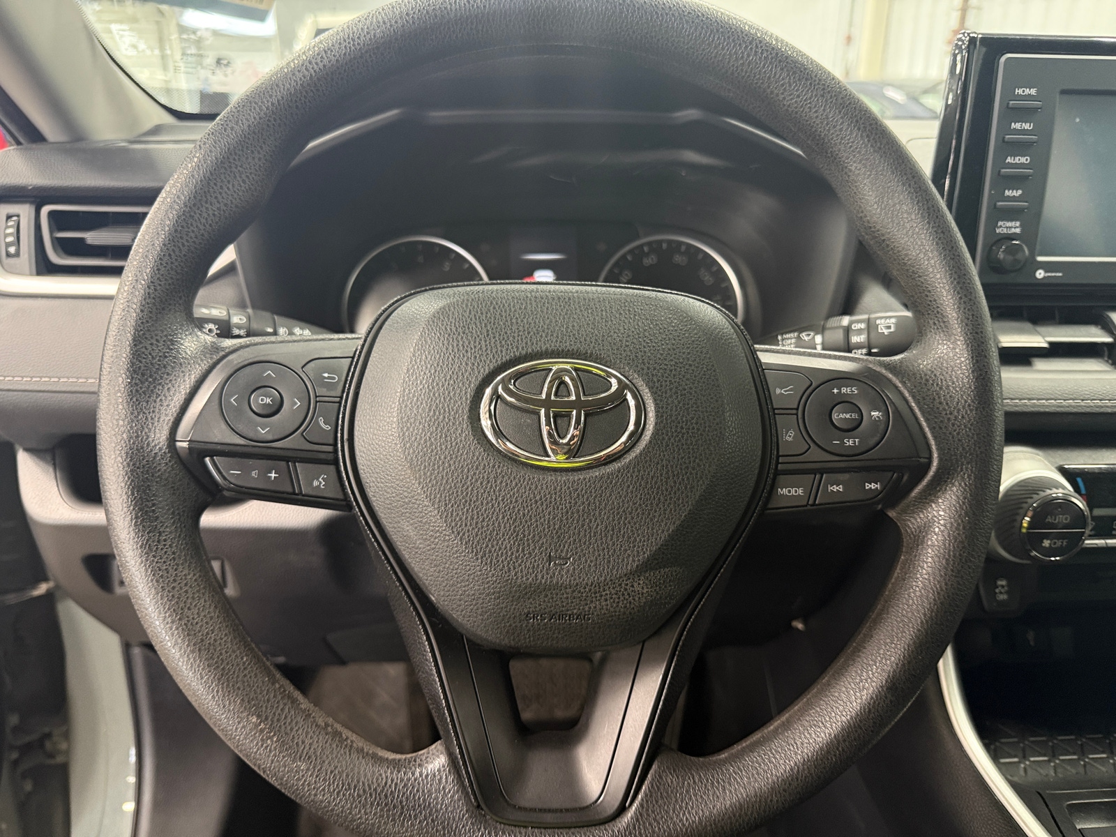 Thumbnail: 2021 Toyota RAV4 - 5