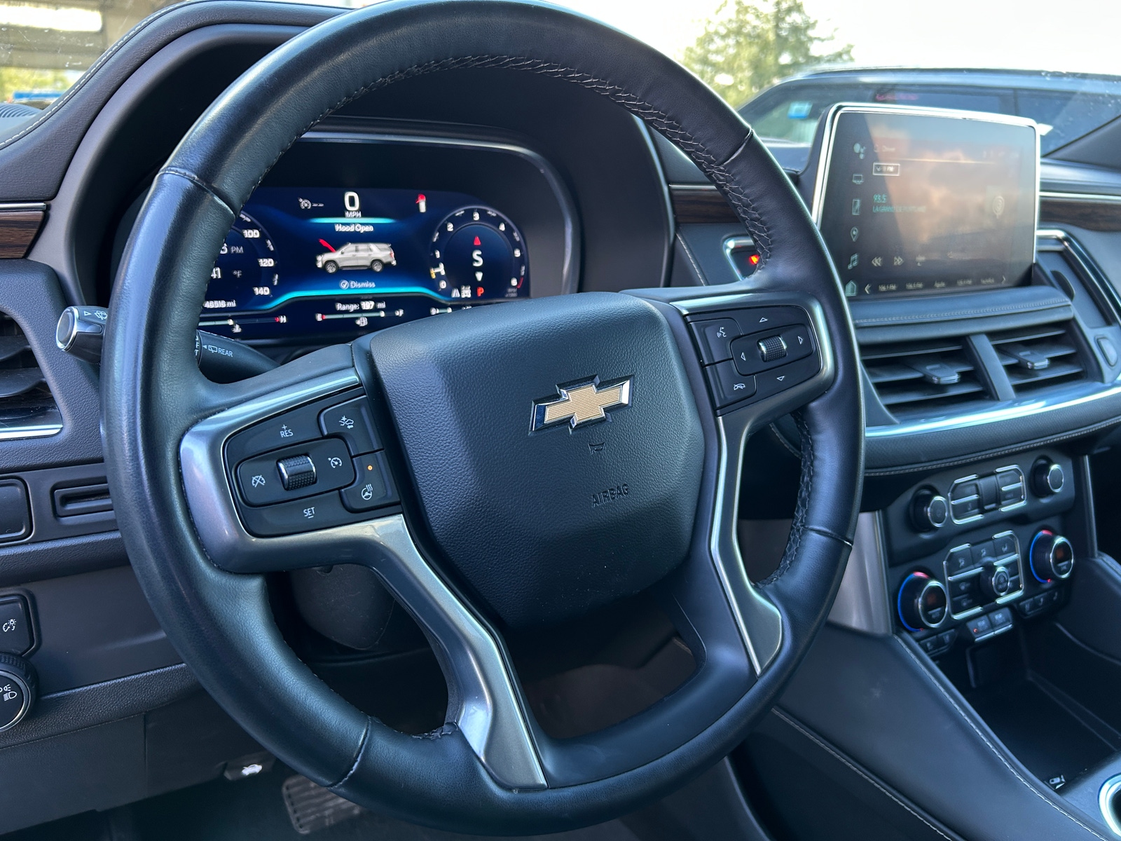 Thumbnail: 2024 Chevrolet Tahoe - 4