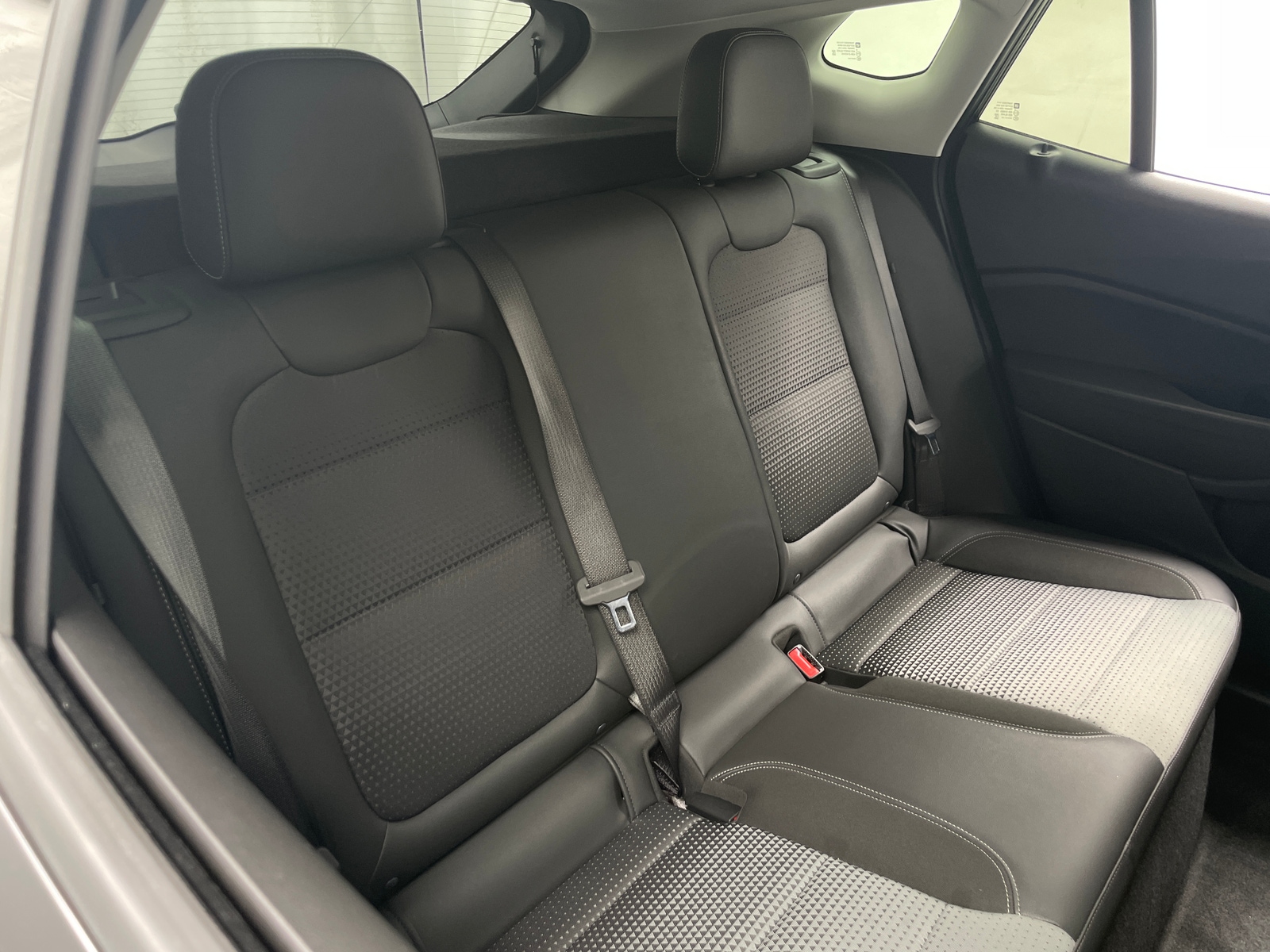 Thumbnail: 2025 Chevrolet Trax - 6