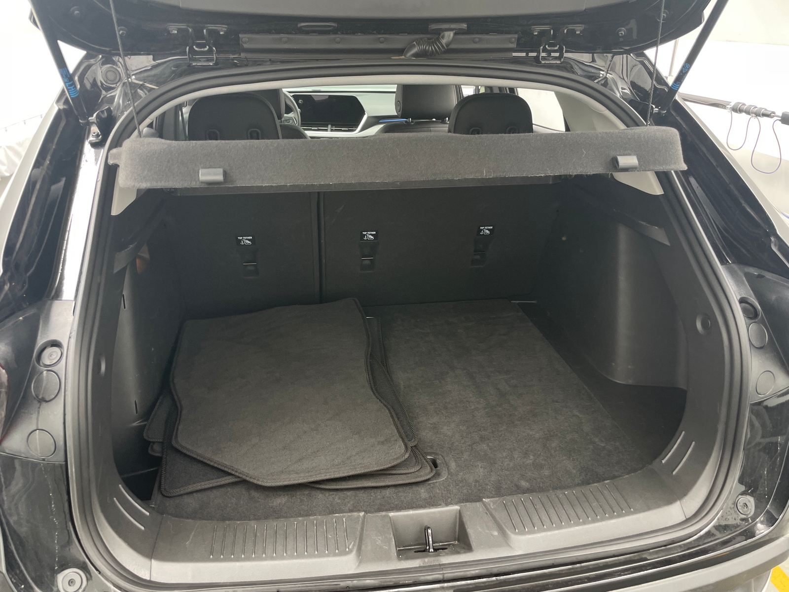 Thumbnail: 2025 Chevrolet Trax - 7